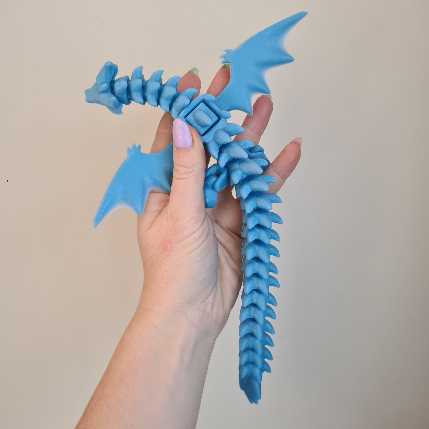 Flying War Dragon - Glow-In-The-Dark