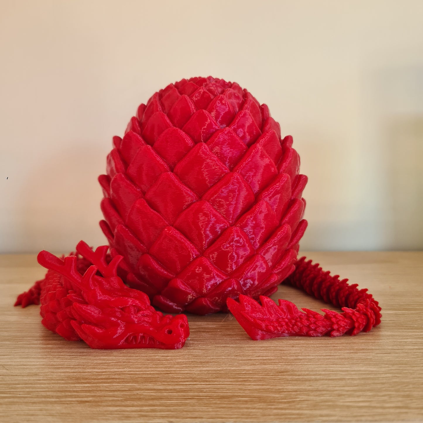 Medium Dragon Egg + Horned Dragon